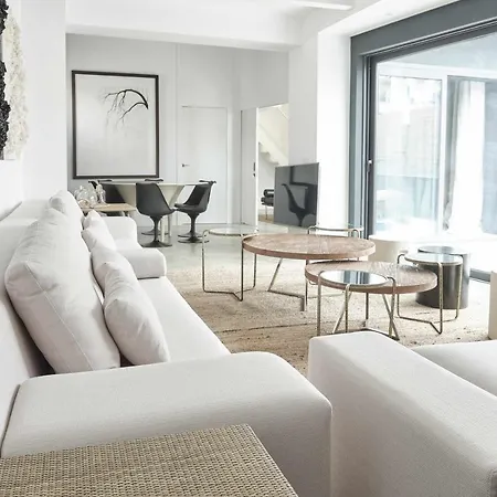 Maestranza Modern Apartament Sewilla